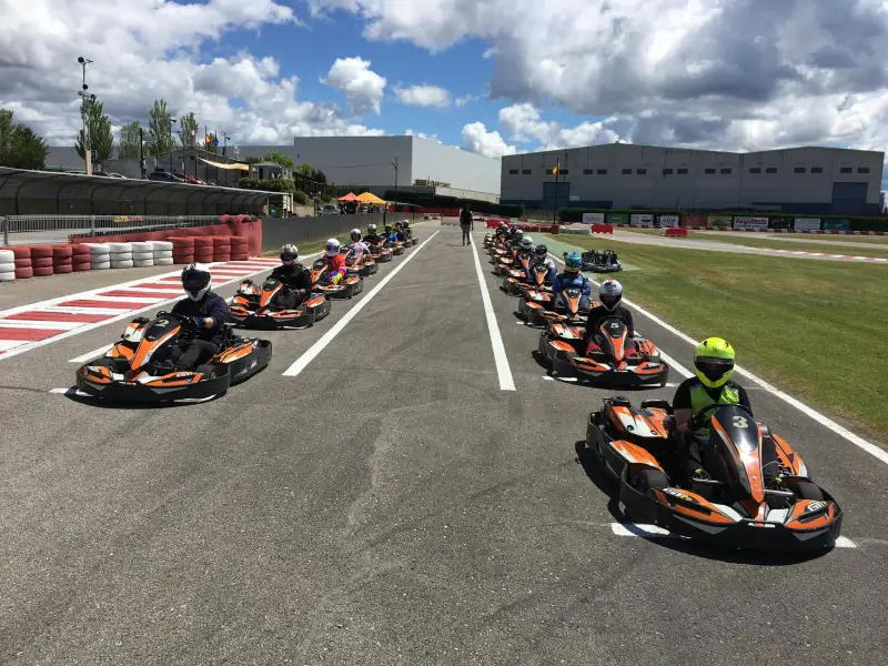 Actividades Trazado karting Cabañas Raras