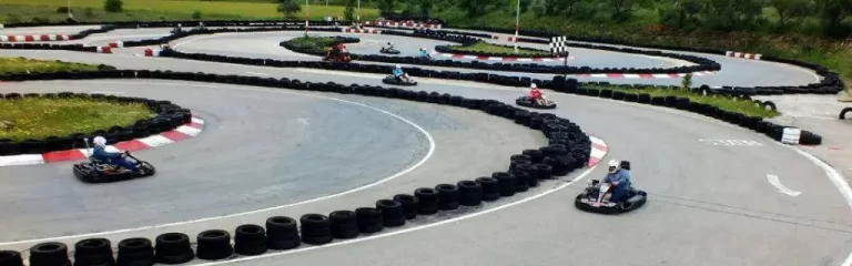 Cabecera Karting Roses